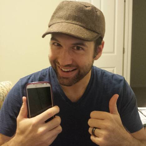 I Am the Last Cool Person You Know to Finally Get a Smart Phone